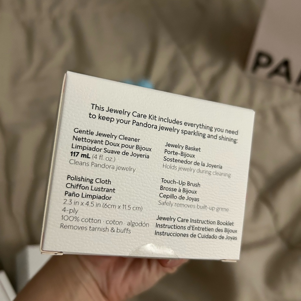 Pandora gift bags and bracelet boxes jewelry cleaner set - Picture 6 of 9